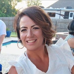 Meet your Posher, Gina